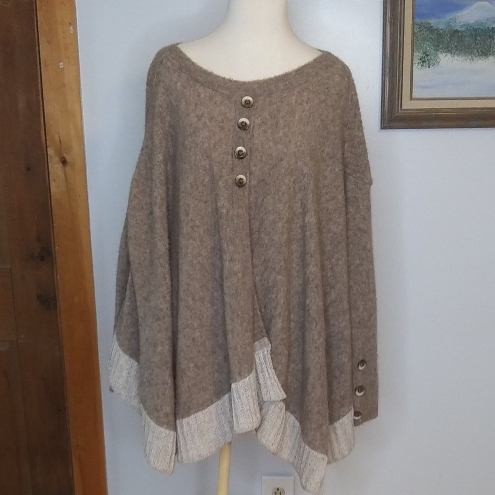 Made in Italy unique poncho style sweater with arms Tricot Chic neutral colors